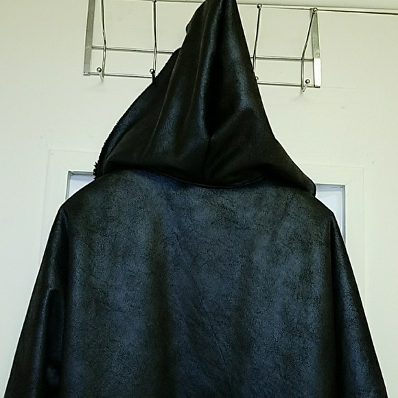 Jacket - Picture 6 of 7